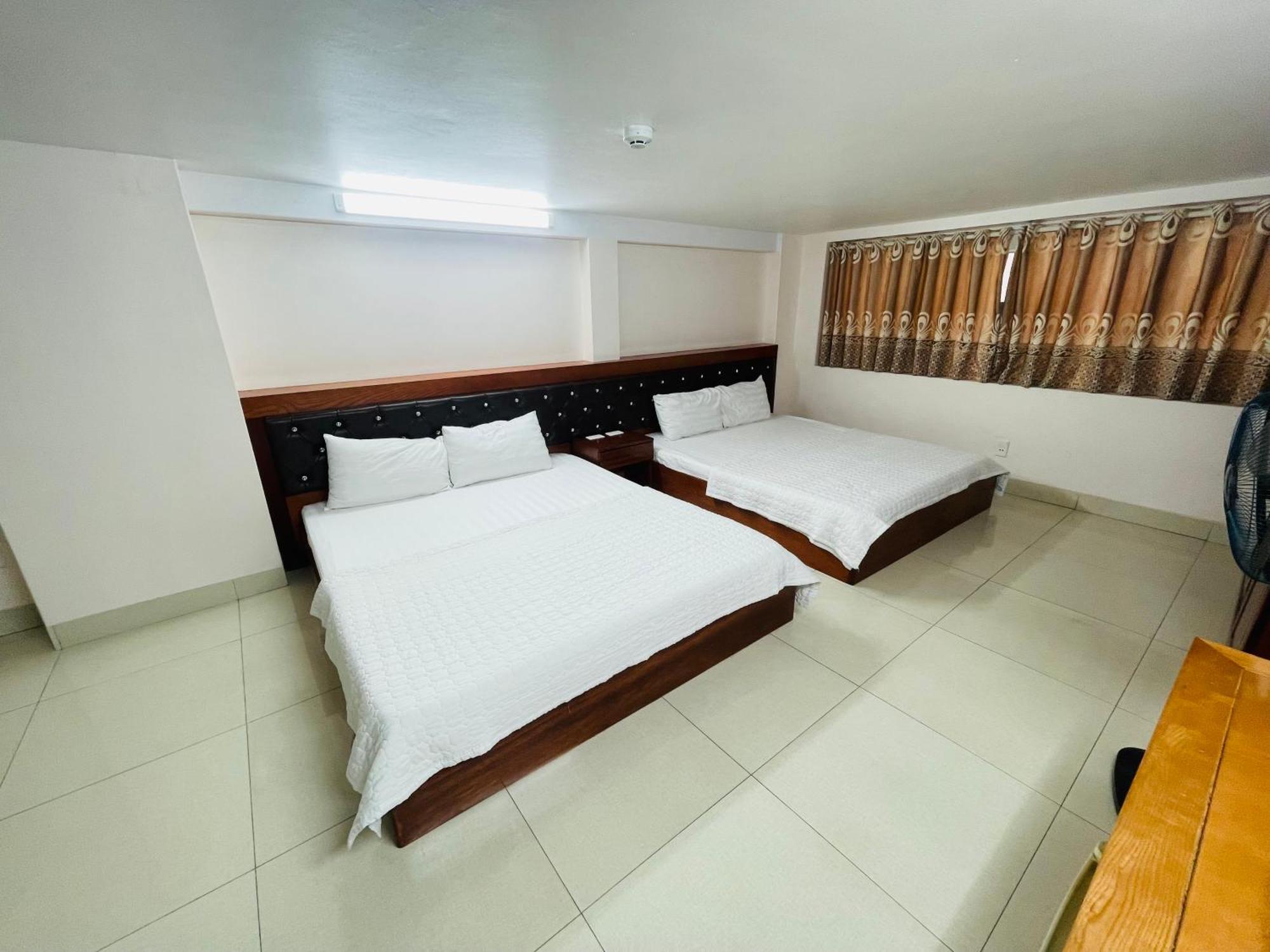 Victoria Hotel Ha Long Exterior photo